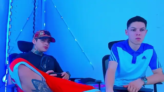 HOT boy2025 online show from October 18, 2025, 1:41 am