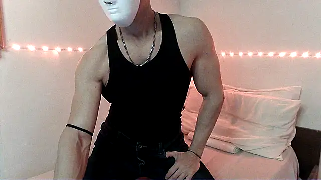 Snapshot of Alexx_Fit023 chatting on January 6, 2025, 9:00 pm Alexx Fit023 online show from January 6, 2025, 9:00 pm