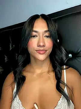 mailyreid online show from October 7, 2025, 4:20 am