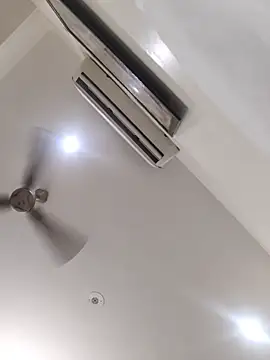 Snapshot of Sonam-378 chatting on October 11, 2025, 6:06 pm Sonam-378 online show from October 11, 2025, 6:06 pm