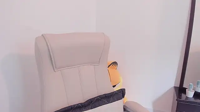 little-eli online show from February 10, 2025, 7:07 pm