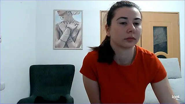 Snapshot of VioletaFlower7 chatting on November 1, 2025, 7:32 am VioletaFlower7 online show from November 1, 2025, 7:32 am