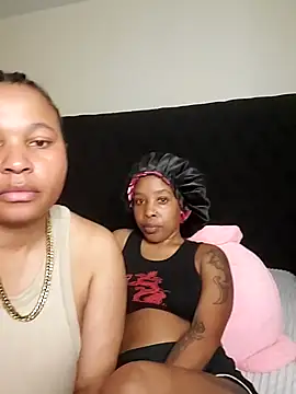 R-thequeen online show from July 10, 2026, 10:29 am