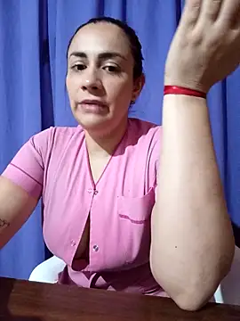 XGabrielaXX online show from April 16, 2026, 9:39 pm