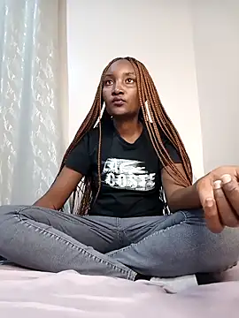 StacyGee24 online show from May 2, 2026, 1:05 pm