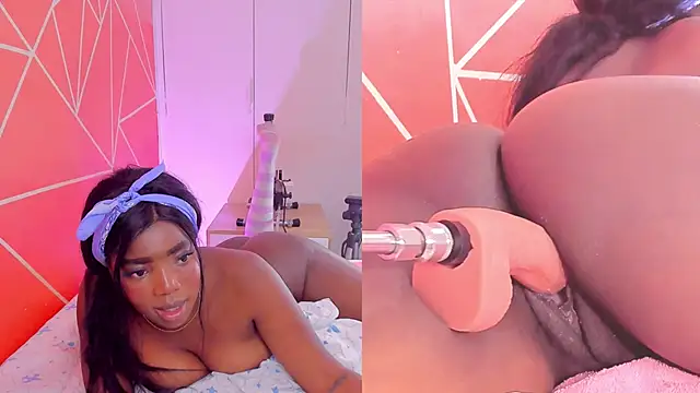 Snapshot of zoeethompson_cm chatting on February 7, 2025, 1:25 am zoeethompson cm online show from February 7, 2025, 1:25 am