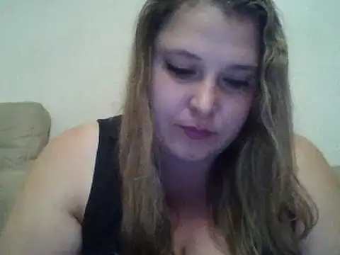 ParisMimi online show from October 17, 2025, 9:39 pm