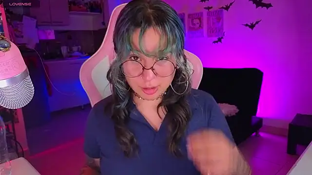 Snapshot of FernandaOrtegaaa chatting on November 7, 2025, 11:05 pm FernandaOrtegaaa online show from November 7, 2025, 11:05 pm