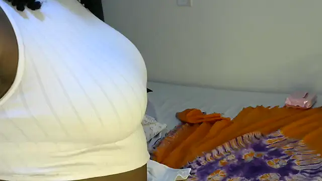 Snapshot of judy_the_booty chatting on April 2, 2026, 9:56 pm judy the booty online show from April 2, 2026, 9:56 pm