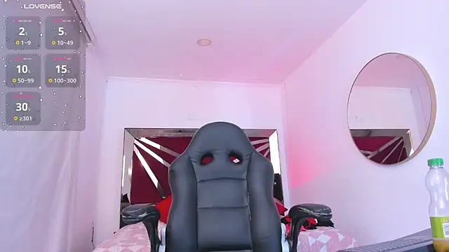 Snapshot of BarbaraKnox_ chatting on February 23, 2025, 3:13 am BarbaraKnox online show from February 23, 2025, 3:13 am