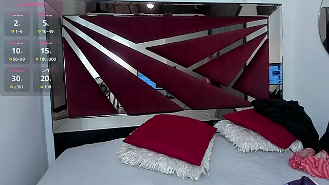 Snapshot of BarbaraKnox_ chatting on October 24, 2025, 11:56 pm BarbaraKnox online show from October 24, 2025, 11:56 pm