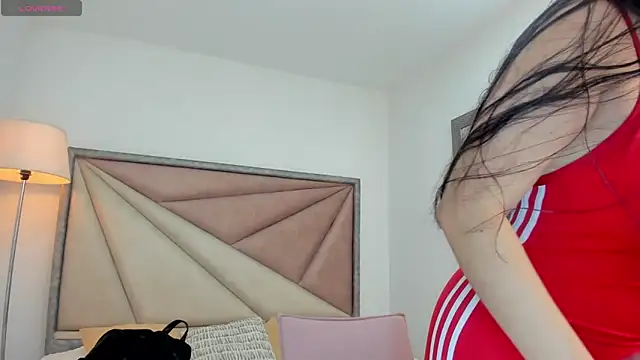 Snapshot of BarbaraKnox_ chatting on November 3, 2025, 12:02 am BarbaraKnox online show from November 3, 2025, 12:02 am