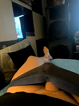 Snapshot of MatthewEmme chatting on October 20, 2025, 11:16 pm MatthewEmme online show from October 20, 2025, 11:16 pm