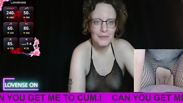 PernillaGirl online show from February 8, 2026, 5:38 pm