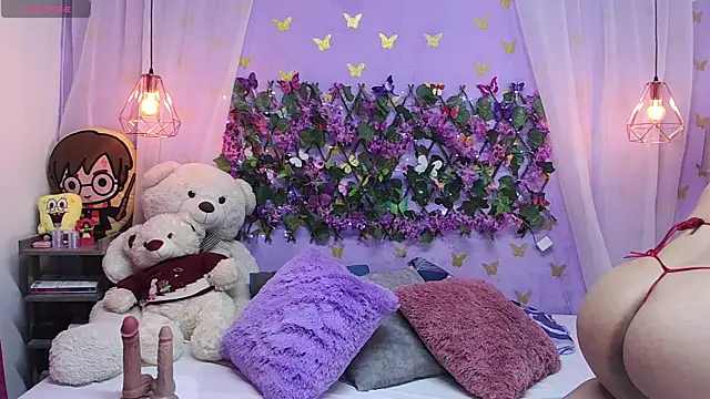 bigboobsrose1 online show from January 22, 2025, 7:03 am