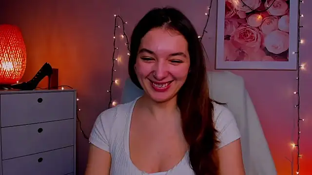 Snapshot of Meagn_Extasy chatting on January 27, 2025, 5:48 pm Meagn Extasy online show from January 27, 2025, 5:48 pm