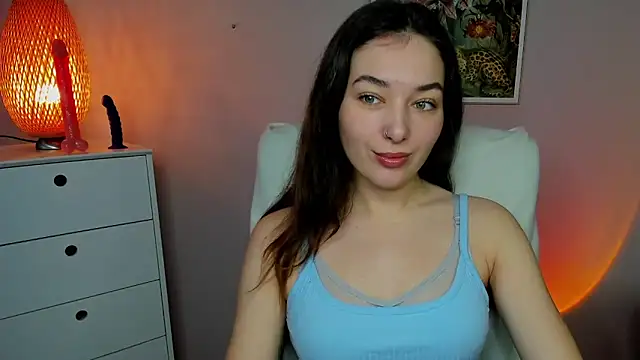 Meagn Extasy online show from November 7, 2025, 7:41 am