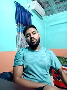 Snapshot of zakly69 chatting on February 17, 2025, 1:21 pm zakly69 online show from February 17, 2025, 1:21 pm