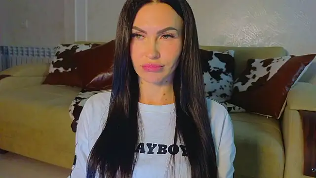 Snapshot of KimDavisBaby chatting on January 17, 2026, 5:05 pm KimDavisBaby online show from January 17, 2026, 5:05 pm