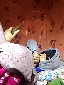 DARK WINE  online show from November 26, 2025, 12:11 am