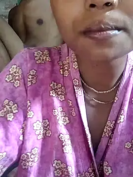 Snapshot of DARK_WINE_ chatting on May 9, 2026, 10:31 am DARK WINE online show from May 9, 2026, 10:31 am