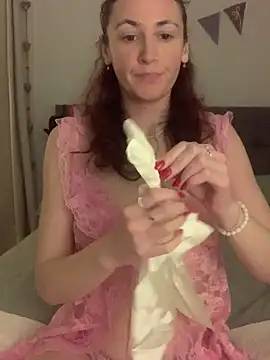 Littlelolo60 online show from February 11, 2025, 6:33 pm