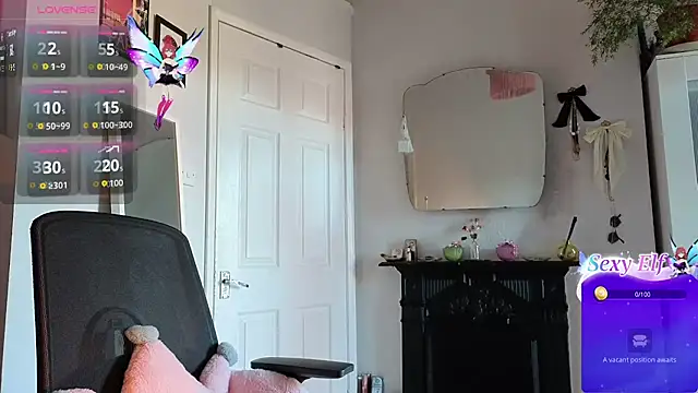 Snapshot of Littlelolo60 chatting on February 14, 2026, 10:01 am Littlelolo60 online show from February 14, 2026, 10:01 am