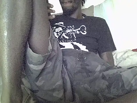 Snapshot of Delicious-D chatting on January 28, 2025, 8:04 am Delicious-D online show from January 28, 2025, 8:04 am