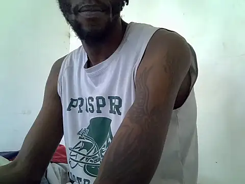 Snapshot of Delicious-D chatting on February 3, 2025, 10:58 am Delicious-D online show from February 3, 2025, 10:58 am