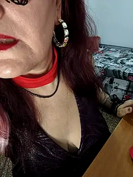 SabrinaXlovess online show from September 10, 2025, 9:53 am