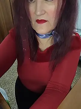 SabrinaXlovess online show from November 14, 2025, 5:44 pm