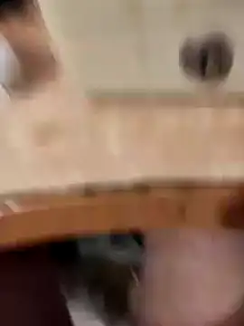 skrigul12 online show from December 10, 2024, 8:27 pm