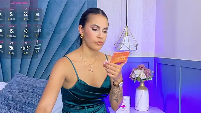 Camille Torres online show from January 29, 2025, 12:35 pm