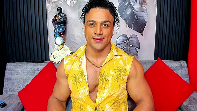 Snapshot of MikeEstevess chatting on November 11, 2025, 8:25 am MikeEstevess online show from November 11, 2025, 8:25 am