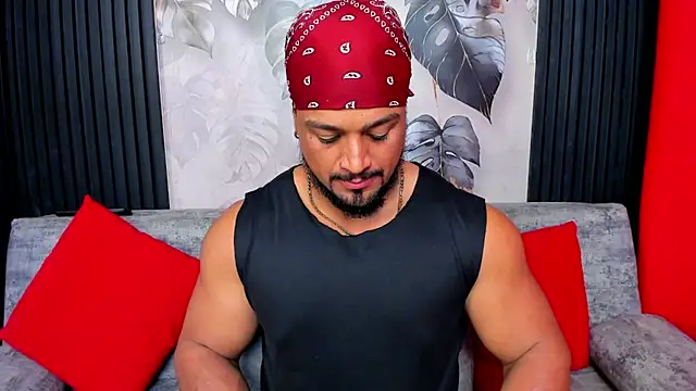 MikeEstevess online show from April 26, 2026, 12:30 am