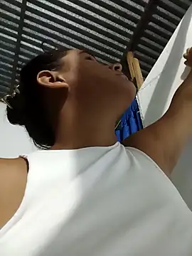 Andreita 95 online show from December 2, 2025, 2:39 am