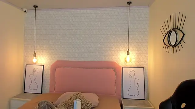 Kittytimberlake online show from January 19, 2026, 12:42 pm