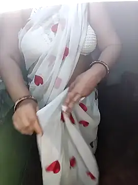 Snapshot of Pratibha_ji chatting on January 19, 2025, 6:20 am Pratibha ji online show from January 19, 2025, 6:20 am