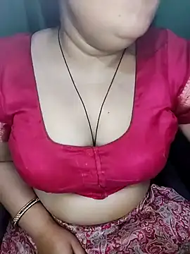 Snapshot of Pratibha_ji chatting on February 13, 2025, 5:01 pm Pratibha ji online show from February 13, 2025, 5:01 pm