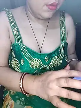 Snapshot of Pratibha_ji chatting on February 21, 2025, 7:45 am Pratibha ji online show from February 21, 2025, 7:45 am