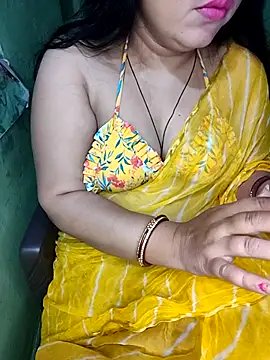 Snapshot of Pratibha_ji chatting on February 25, 2025, 8:25 am Pratibha ji online show from February 25, 2025, 8:25 am