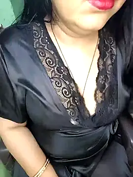 Snapshot of Pratibha_ji chatting on March 6, 2025, 5:22 pm Pratibha ji online show from March 6, 2025, 5:22 pm