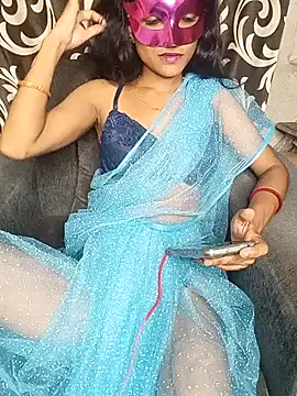 Snapshot of REVA_DARLING chatting on July 17, 2026, 7:26 am REVA DARLING online show from July 17, 2026, 7:26 am