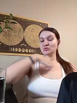 Snapshot of Morphine_666 chatting on October 12, 2025, 4:11 am Morphine 666 online show from October 12, 2025, 4:11 am