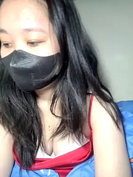 Snapshot of Athena20001 chatting on January 11, 2025, 11:24 pm Athena20001 online show from January 11, 2025, 11:24 pm