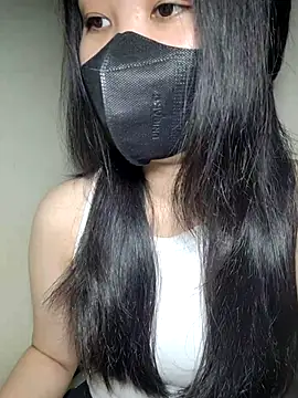 Snapshot of Athena20001 chatting on October 28, 2025, 6:32 pm Athena20001 online show from October 28, 2025, 6:32 pm