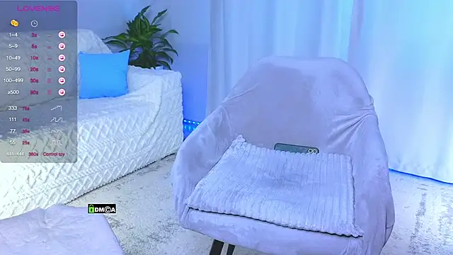 lisa art online show from February 25, 2025, 7:31 am