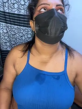 NOORA-GIRL online show from November 26, 2025, 1:39 am