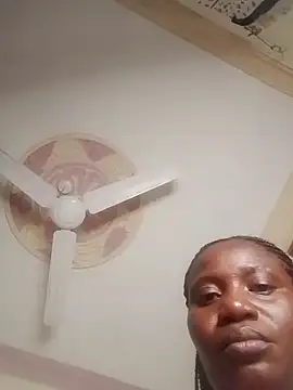 Snapshot of SWEETRENNE_ chatting on October 16, 2025, 6:09 pm SWEETRENNE online show from October 16, 2025, 6:09 pm