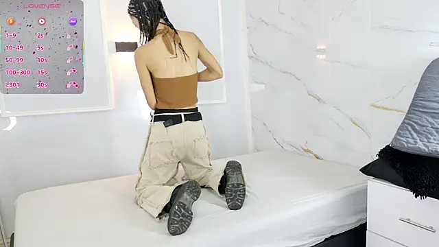 Snapshot of zorravioletta1 chatting on February 15, 2026, 11:52 am zorravioletta1 online show from February 15, 2026, 11:52 am